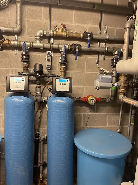 Waterontharder geplaatst door Bruno & Fils in een Brusselse kelder